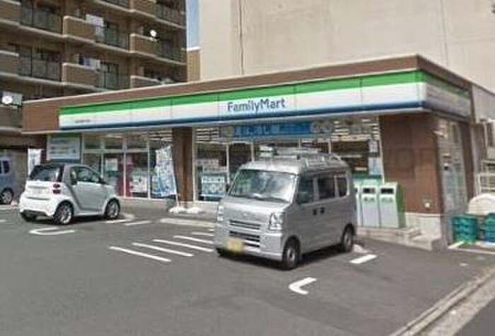 ファミリーマート小倉片野2丁目店(コンビニ)まで96m フィオレンティーナ