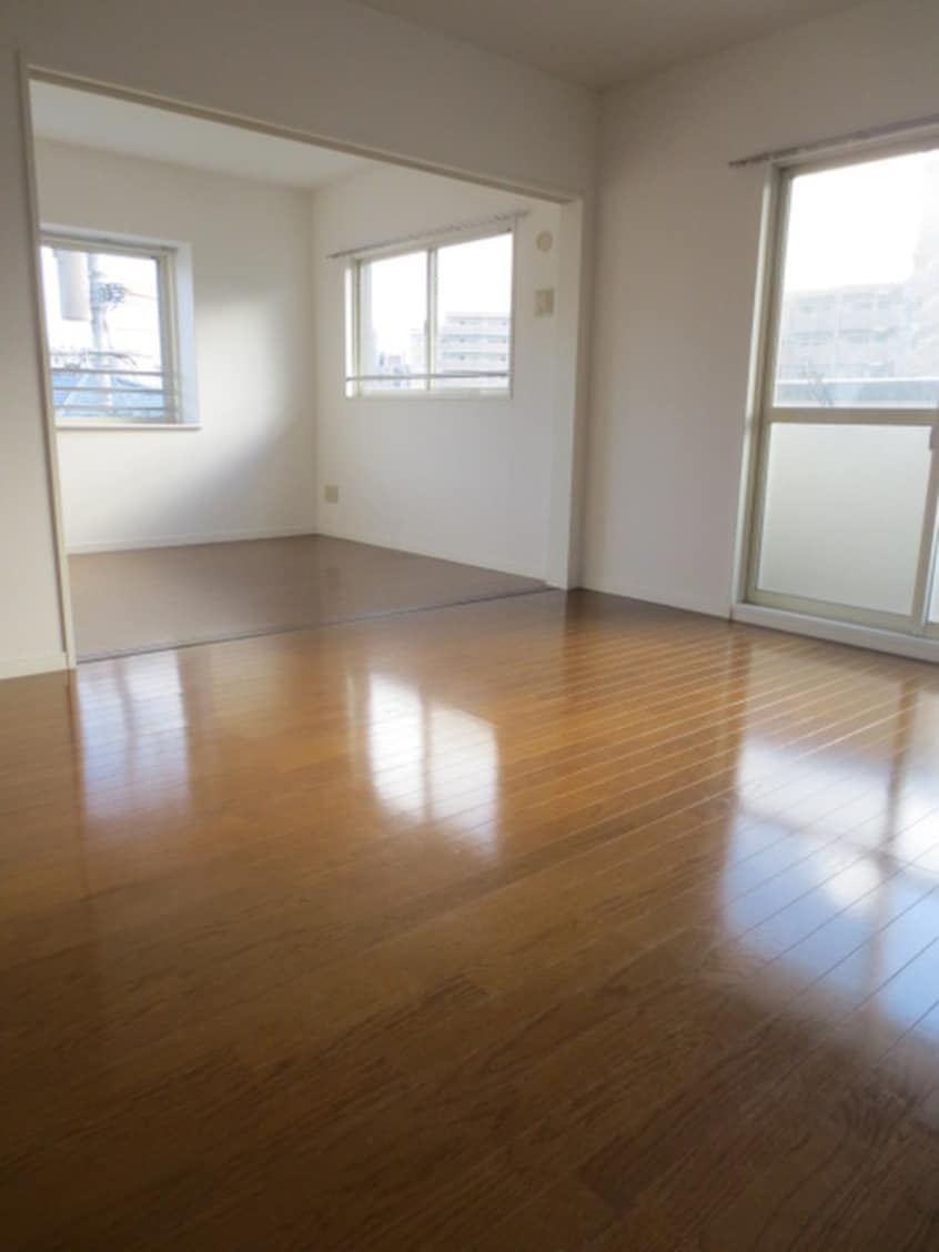 内観写真 キャトルセゾン下大利