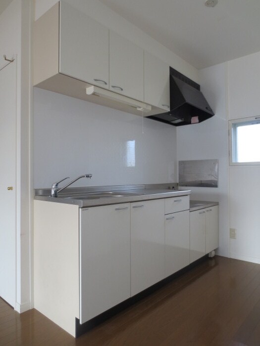 キッチン キャトルセゾン下大利