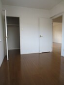 居室 キャトルセゾン下大利