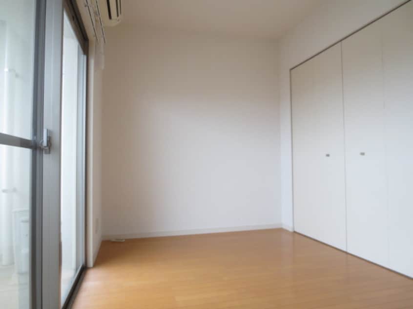 居室 アース・フレンドリー大濠