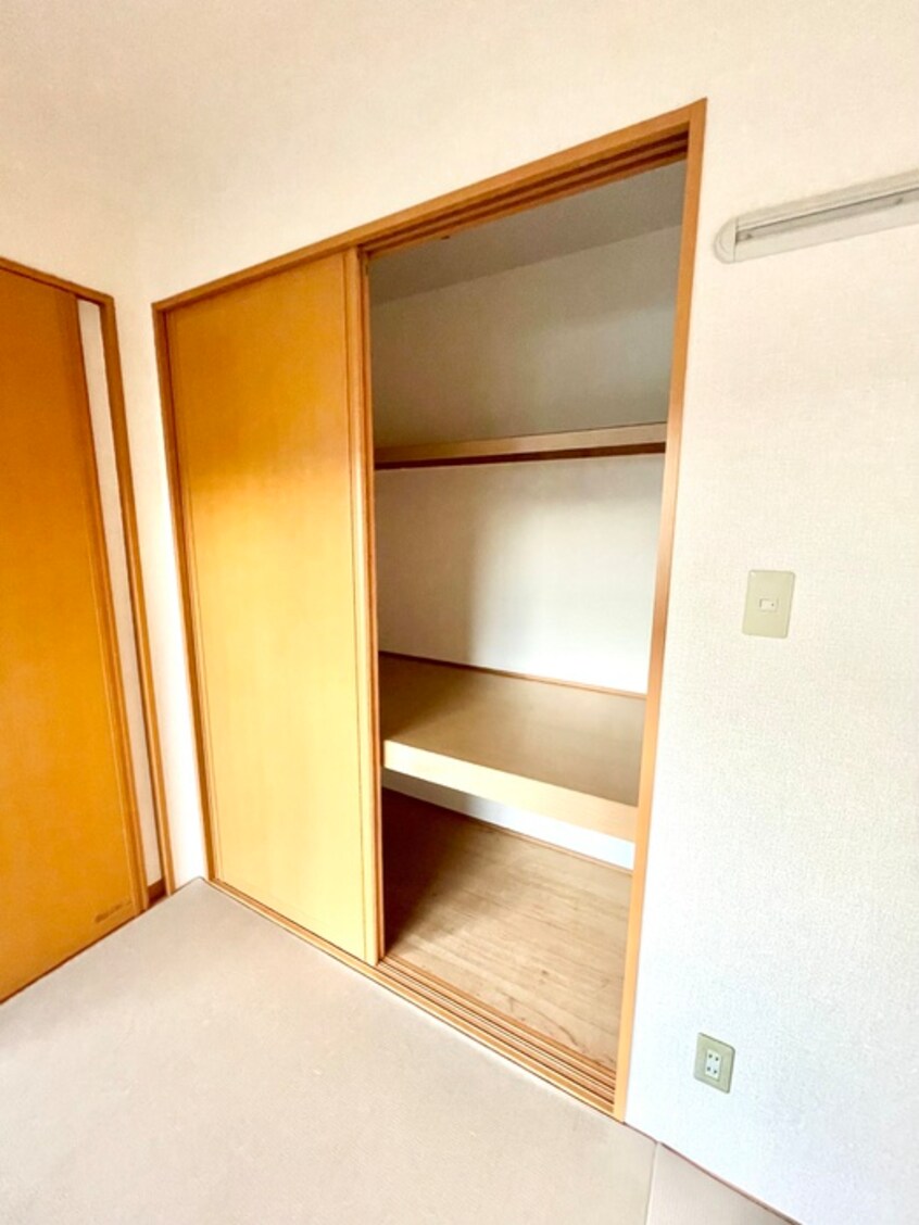 収納 クレール本城