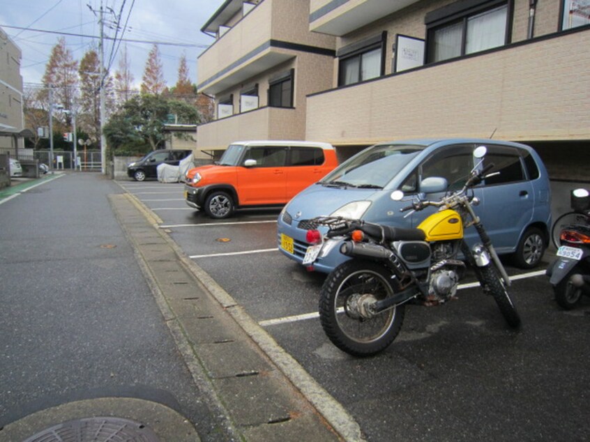 駐車場 ファインフィールドⅡ