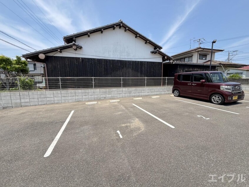 駐車場 リマ－レ長者原