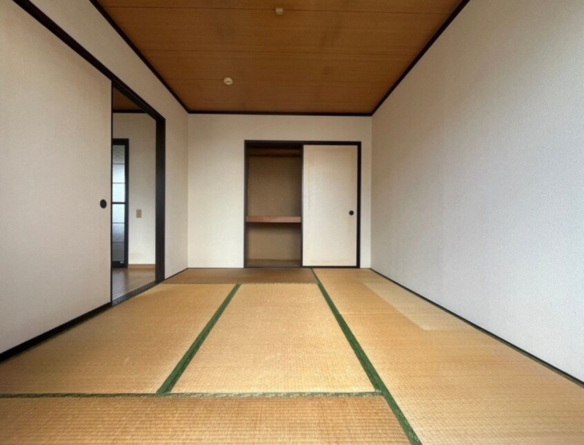 居室 タウニィコンドウ