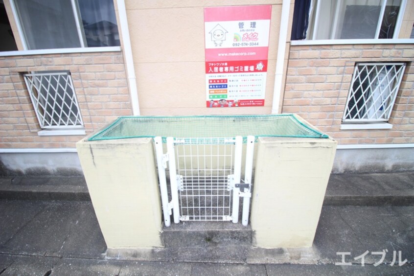 建物設備 プチトワゾ大橋