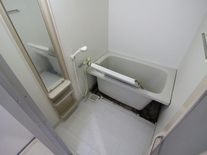 バス／シャワールーム等 ラフィ－ネ西嶋