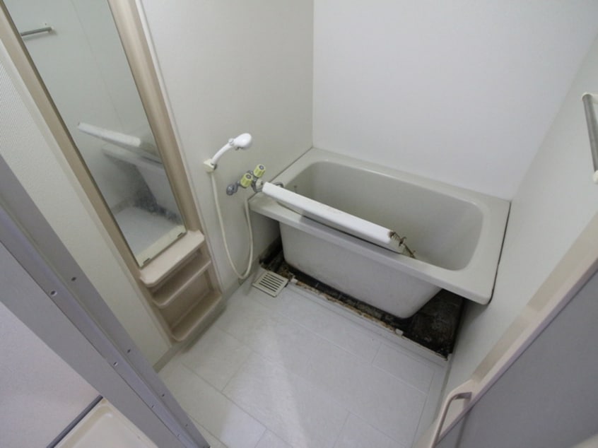 バス／シャワールーム等 ラフィ－ネ西嶋