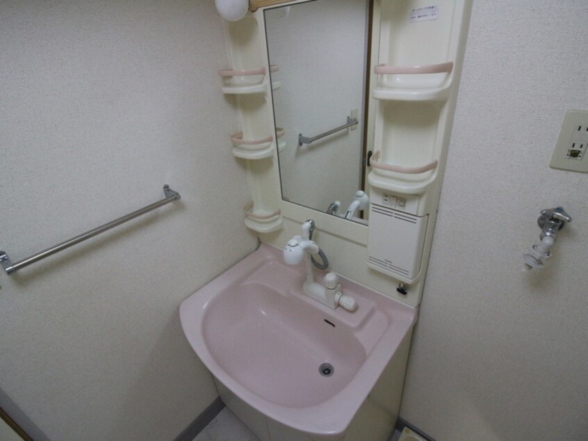 洗面 ラフィ－ネ西嶋