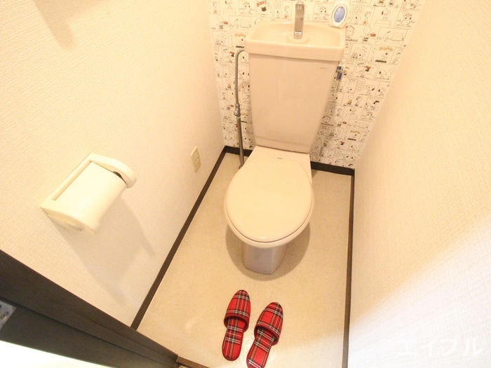 トイレ ロマネスク東町(701)