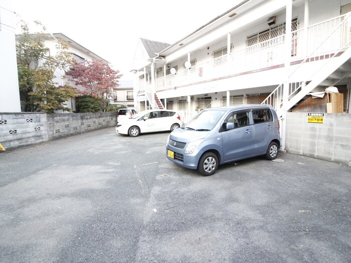 駐車場 ホワイトコーポ