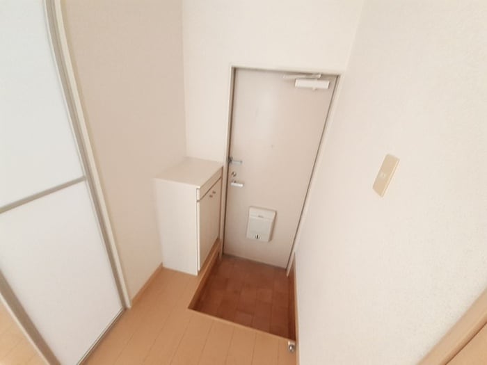 玄関 クレスト太刀浦Ａ