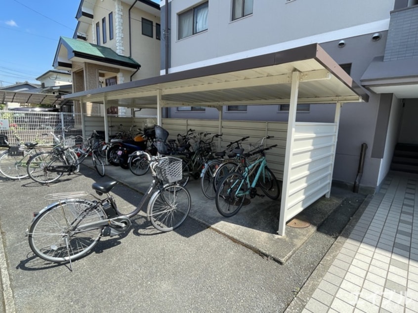 駐輪場 ハッピーライフ観世