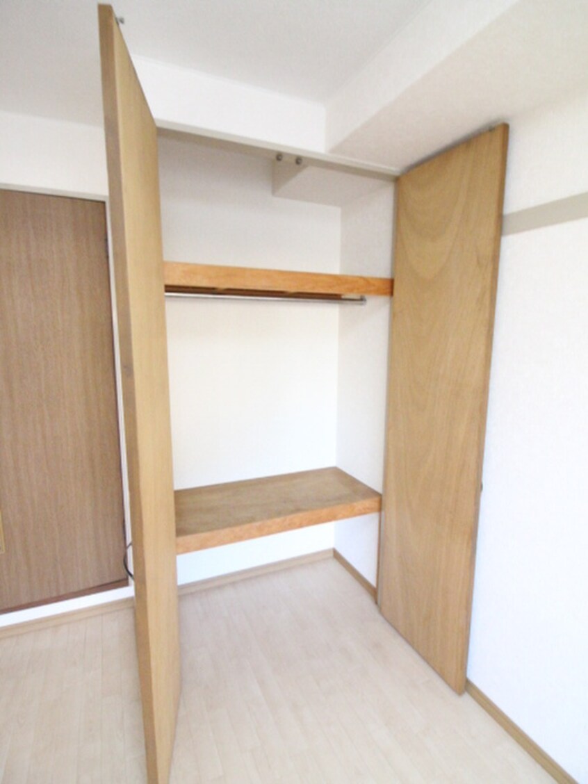 収納 ヤマゼンロイヤルパレス