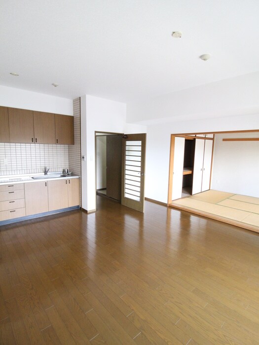 居室 アザレ久留米