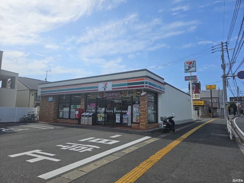 セブンイレブン福岡和白1丁目店(コンビニ)まで600m レジデンス唐原