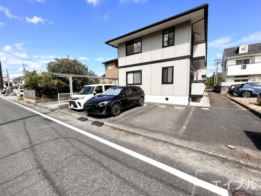 駐車場 カメリア徳力