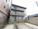 D-room下大利駅前の外観
