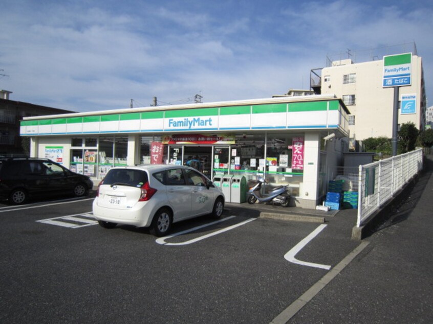 ファミリーマート　小倉赤坂一丁目店(コンビニ)まで210m ｳﾞｨﾗ・ﾊﾟﾙｺＡ棟