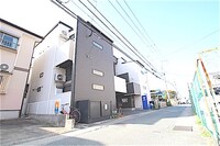 MarinStudio和白