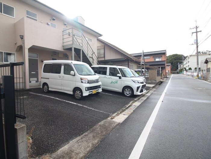 駐車場 サンライズ竹末