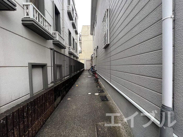 駐輪場 塩原献上館