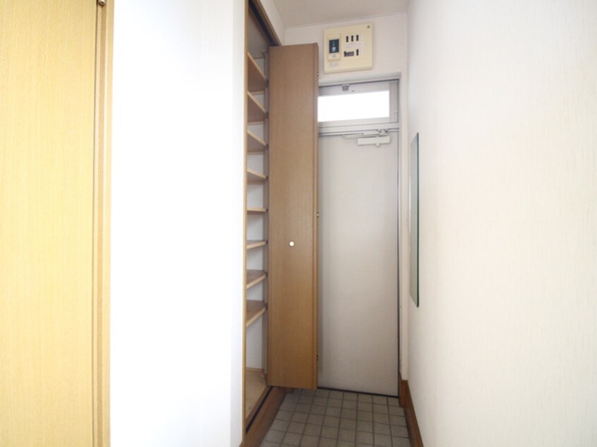 靴箱 塩原献上館