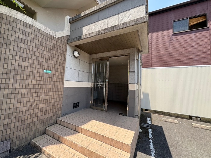 エントランス部分 グランドフェニックス