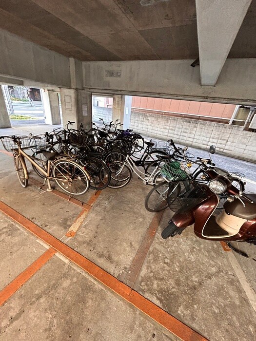 駐輪場 プランドール西小倉駅前