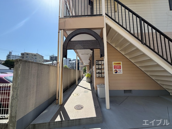 エントランス部分 ルシエ－ル３