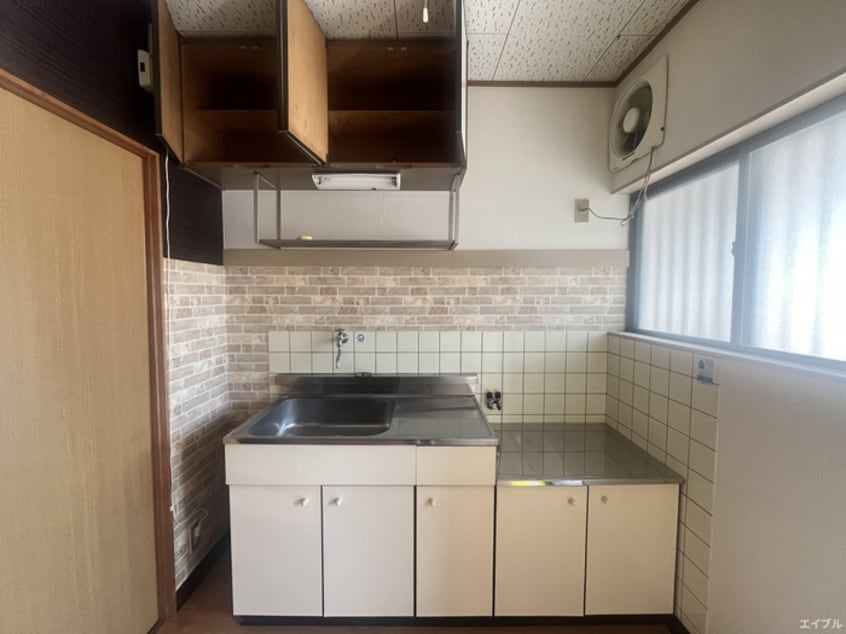 キッチン ルシエ－ル３