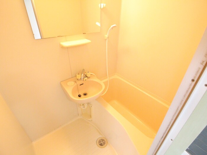 バス／シャワールーム等 アフロス室見