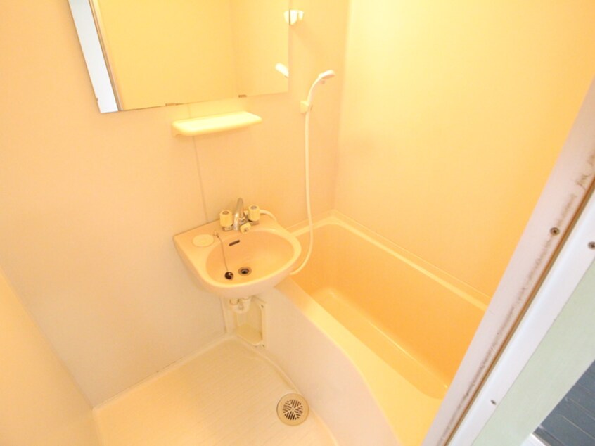 バス／シャワールーム等 アフロス室見