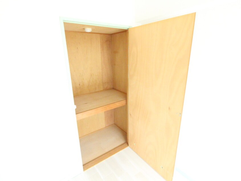 収納 アフロス室見