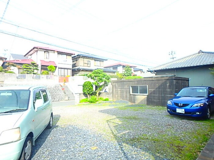 駐車場 サチ代荘