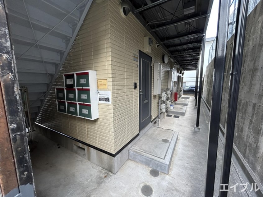 エントランス部分 ティアラ寺塚