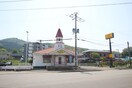 リンガーハット(その他飲食（ファミレスなど）)まで645m リックメゾン武蔵