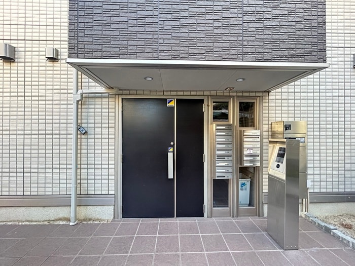 エントランス部分 D-room大橋