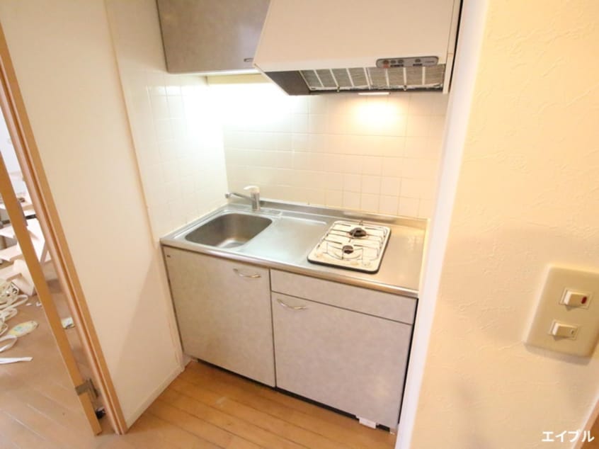 キッチン ユゥ＆ミィ金山駅前A棟