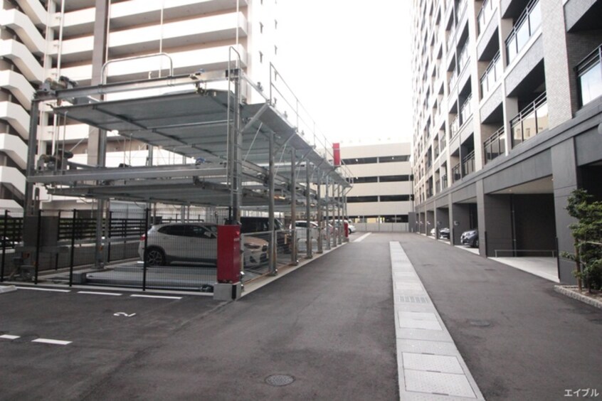 駐車場 ｸﾞﾗﾝﾌｫｰﾚ千早ﾏｰｸｽｸｴｱｲｰｽﾄｳｲﾝｸﾞ