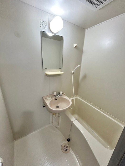 バス／シャワールーム等 ロイヤルグランデ