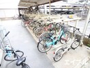 駐輪場 アントゥ－ル薬院