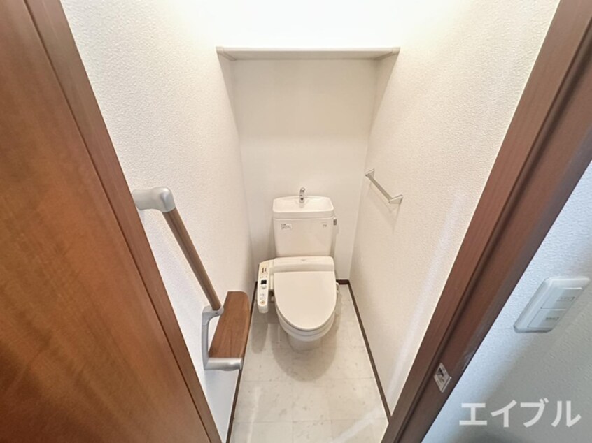 トイレ フォレスタＭプリモ