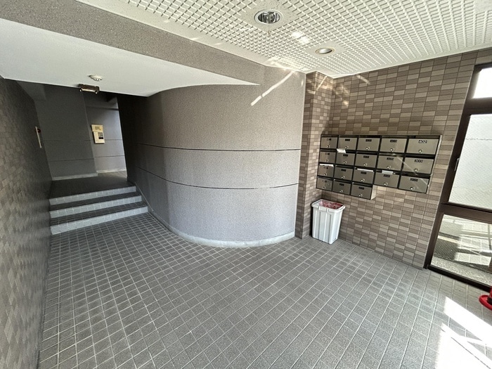 エントランス部分 グリーンヒルズ平尾