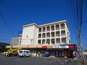 コーラルハイツ松井