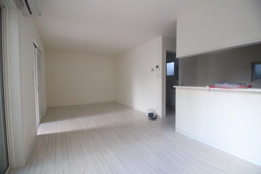 居室 ｺﾘｰﾇ ﾄﾞｩ ﾌﾚｰﾙ East Stage