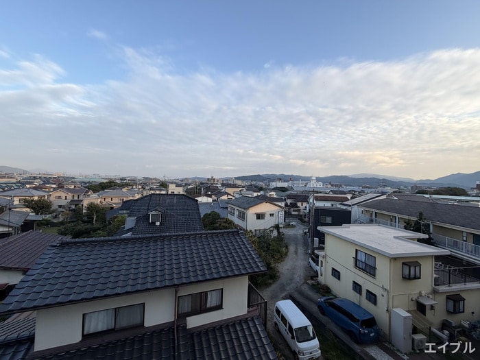 室内からの展望 ｺﾘｰﾇ ﾄﾞｩ ﾌﾚｰﾙ South Stage