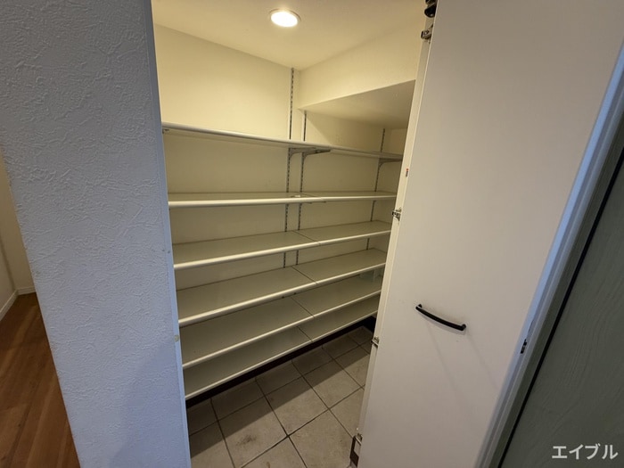 靴箱 ｺﾘｰﾇ ﾄﾞｩ ﾌﾚｰﾙ South Stage