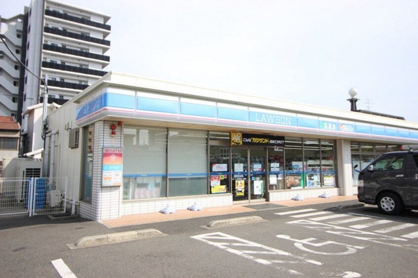 ローソン戸畑天神二丁目店(コンビニ)まで600m エルザグランツ戸畑千防