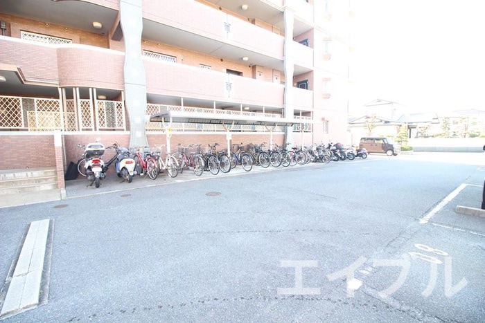 駐輪場 プロシード日佐